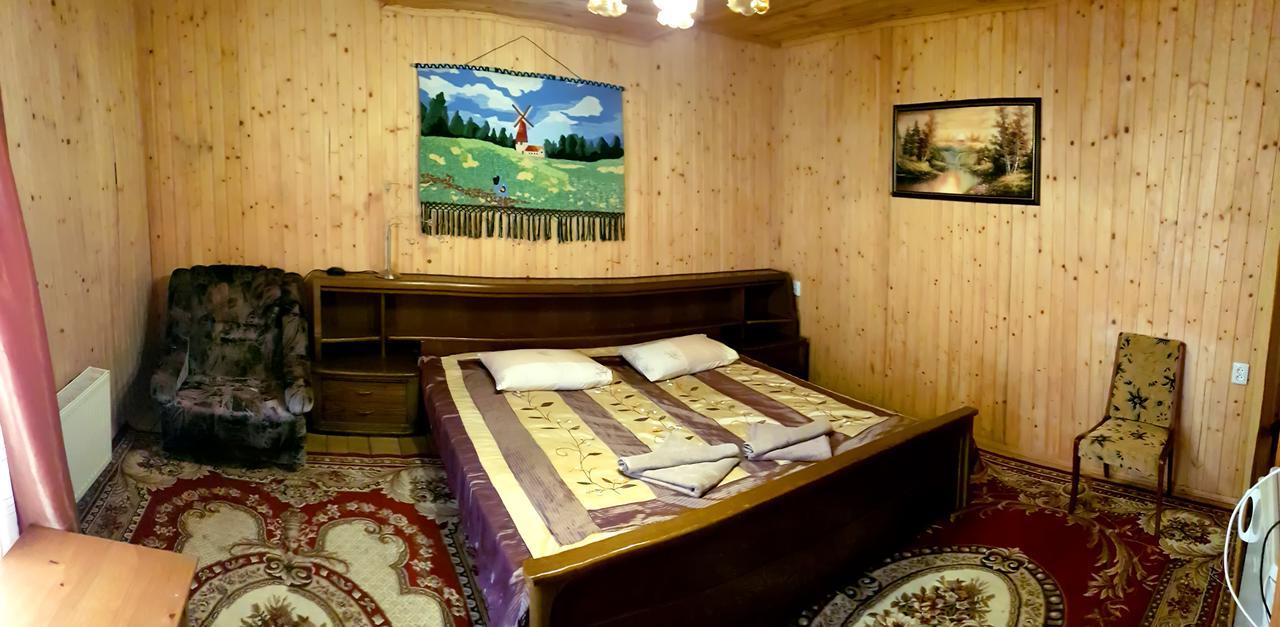 Perlyna Podillyа Hotel Satanov Exterior photo